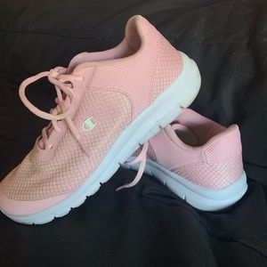 Champion tennis shoes